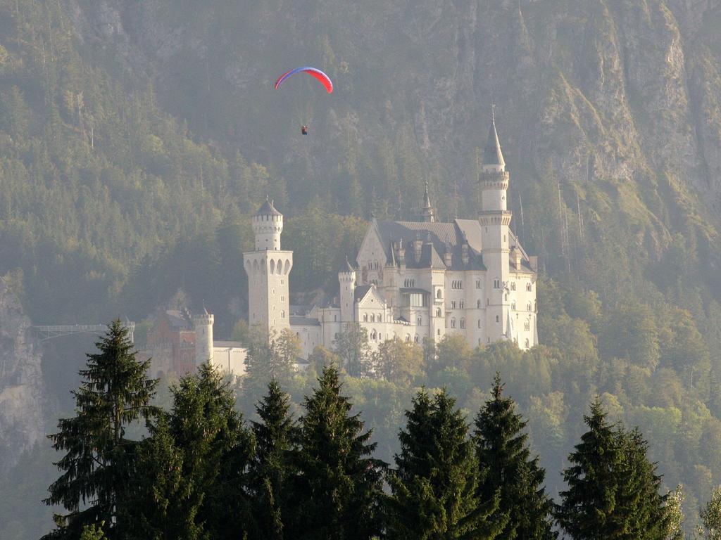 Апартаменты Haus Elise Фюссен Экстерьер фото